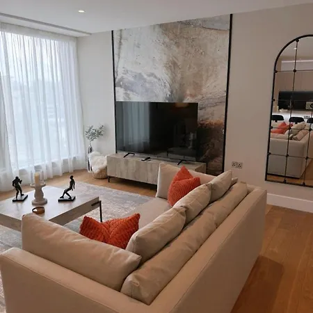 Apartment The Macadamia At Ryedale House *